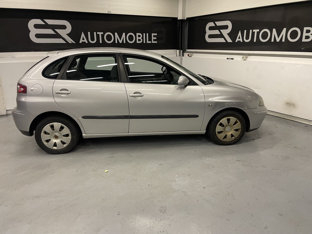 Seat Automobili: Seat Ibiza 1,4 16V – Usato da St. Margrethen SG venduto da ERA1 4