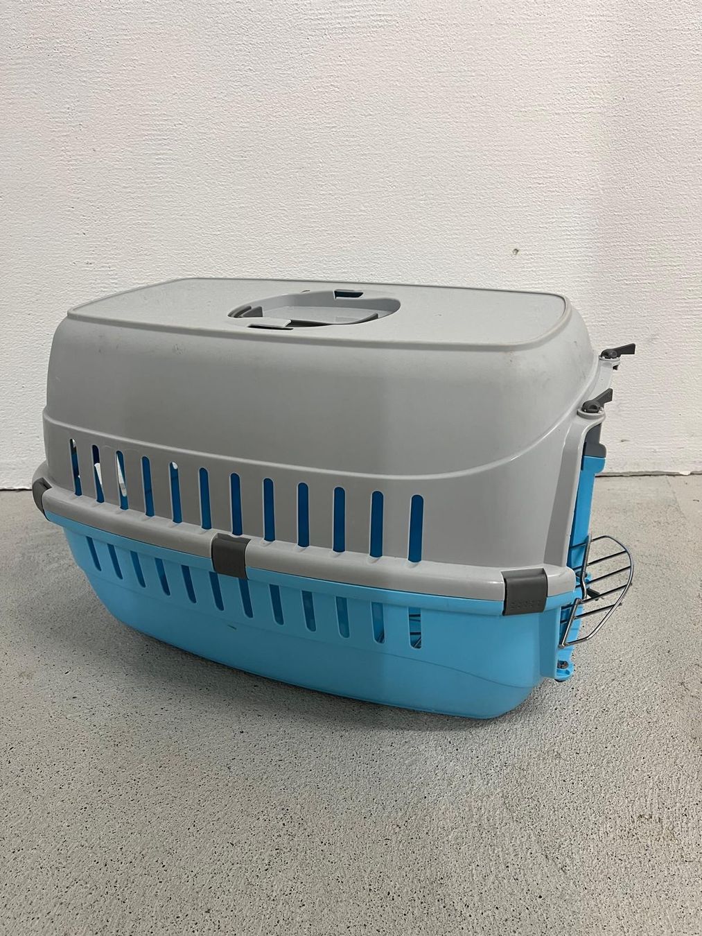 Liege- & Schlafplätze: Katzen Transport Kiste – Gebraucht aus Luzern von Flamingo33 1