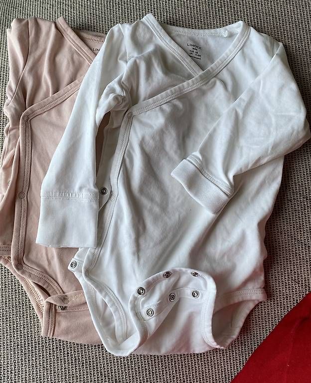 Lotti & Set di vestiti: Wickelbodys mitwachsend, Grösse 68 Neu – Usato da Zürich venduto da emw_cpq8