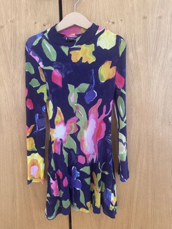 Robe Desigual fleurie – 7/8 ans - 122/128 cm