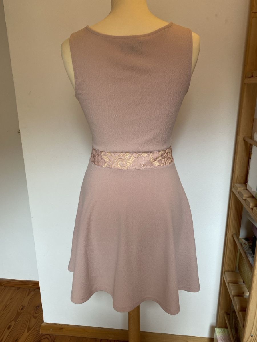 Kleider: Kleid  – Neu (gemäss Beschreibung) aus Lavin von lor_f9mr 2