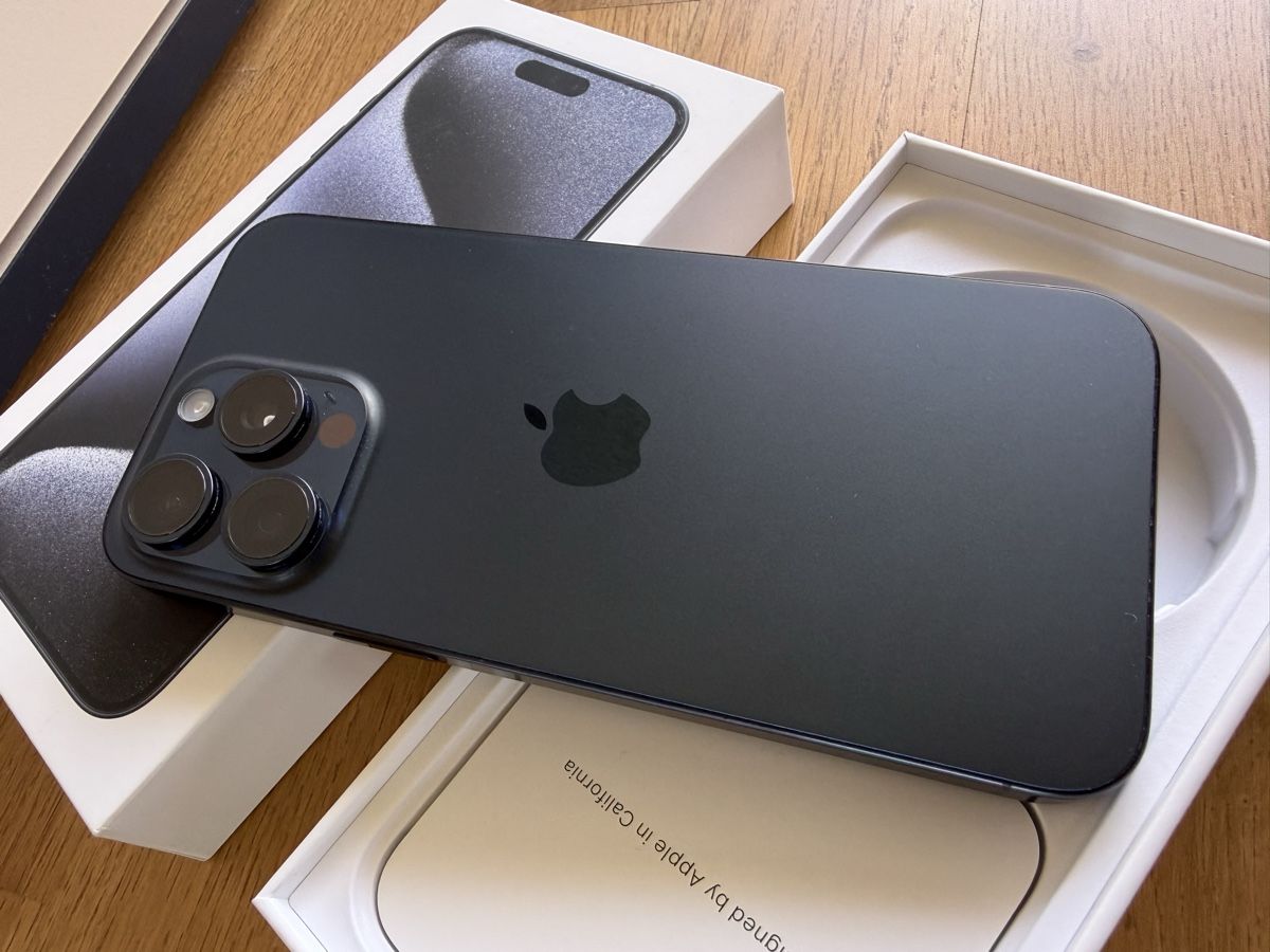 Apple Handys / Smartphones: iPhone 15 Pro Max Blue Titanium 256GB – Gebraucht aus Altendorf von wqv_97 3