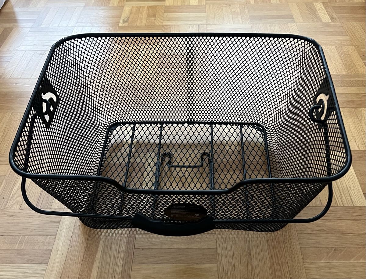 Altro per la casa: Fahrradkorb hinten schwarz, NEU – Nuovo (secondo la descrizione) da Rüschlikon venduto da Picpara
