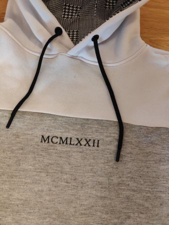 Hoodie Kapuzenpullover  schön flauschig Grösse M