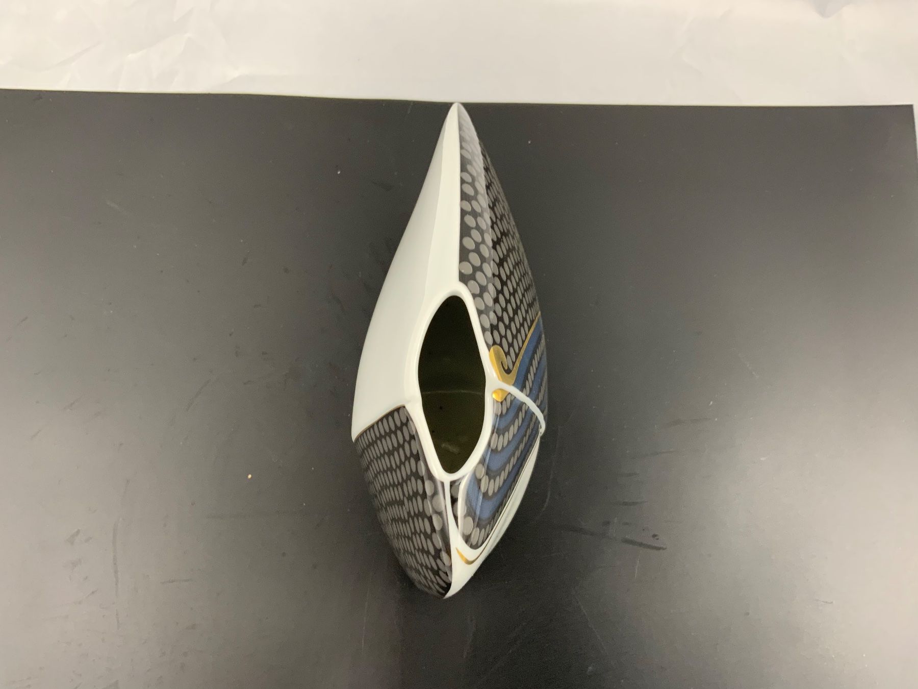 Hutschenreuther Vasen & Gefässe: Hutschenreuther Kunst Vase – Gebraucht aus Erlach von silvia3235 6