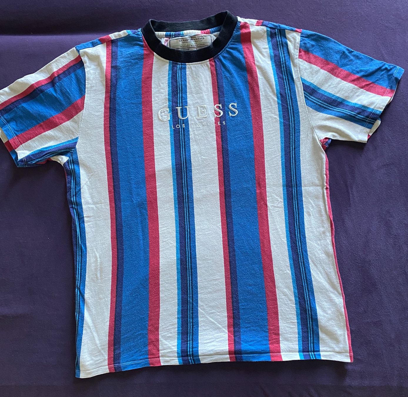 Guess T-shirt: Guess T-Shirt (S) – Usato da Gümligen venduto da Vicky2