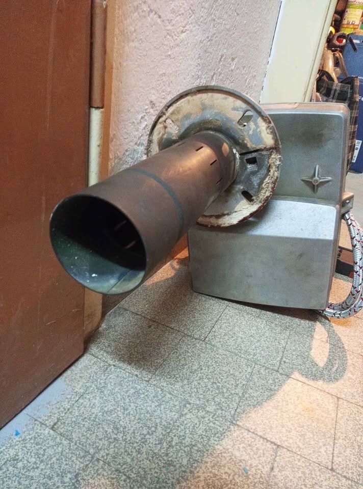 Diesel Radiatori: brûleur à fioul ELCO EL 01A.27 – Usato da Bienne venduto da Daniel_Schader 3