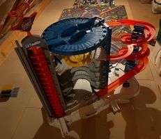 Hot Wheels Super Ultimate Garage - Traum für kleine Autofans