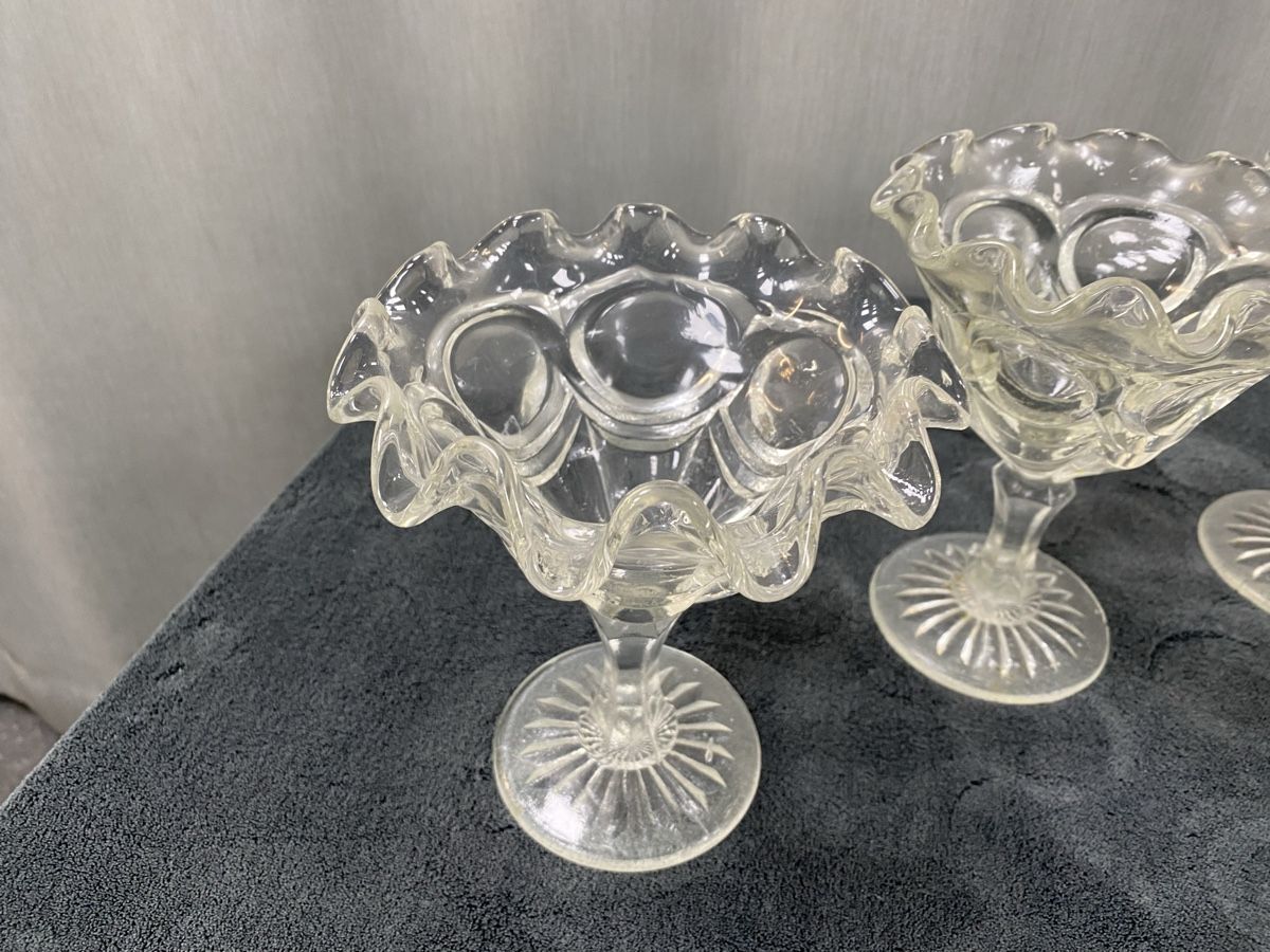 Set di piatti: 5 Coupe Gläser – Usato da Hägglingen venduto da Karin0802 1