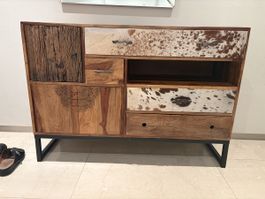Sideboard Holz mit Kuhfell, L114 cm H81cm B40cm 
