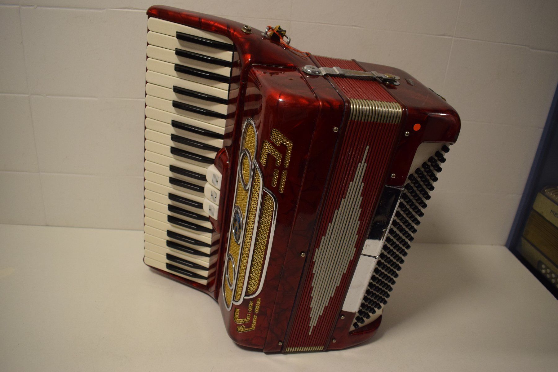 Strumenti musicali: Akkordeon chromatisch Victoria – Usato da Zürich venduto da baumusik 7