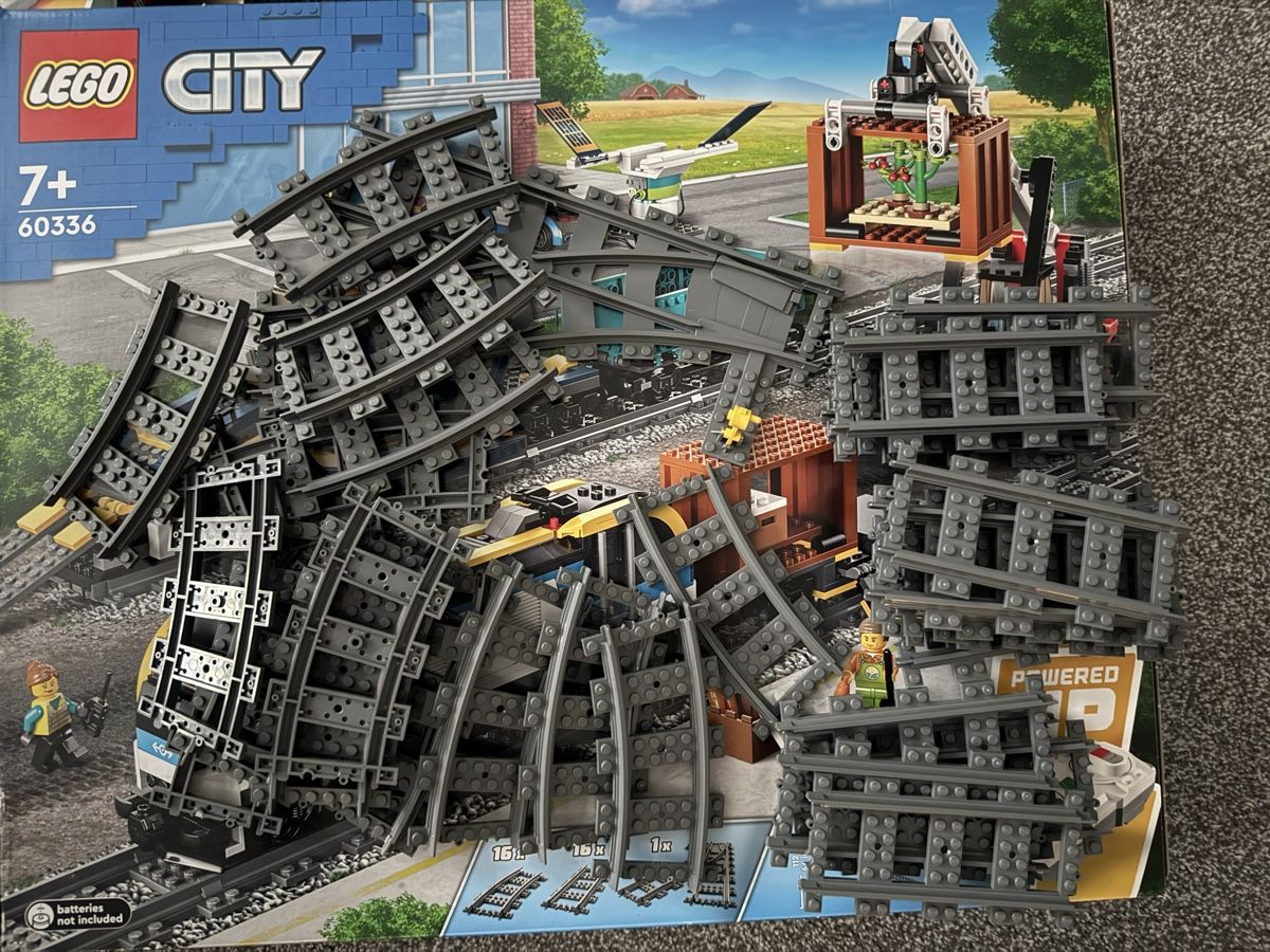 Lego Jeux de construction: Lego 60336 Train set – D'occasion à Oberwil BL par napetak 4