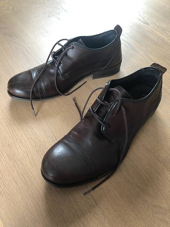 Herrenschuhe: Herren Schnürschuh Leder Gr. 41 – Gebraucht aus Samstagern von TAAF 2