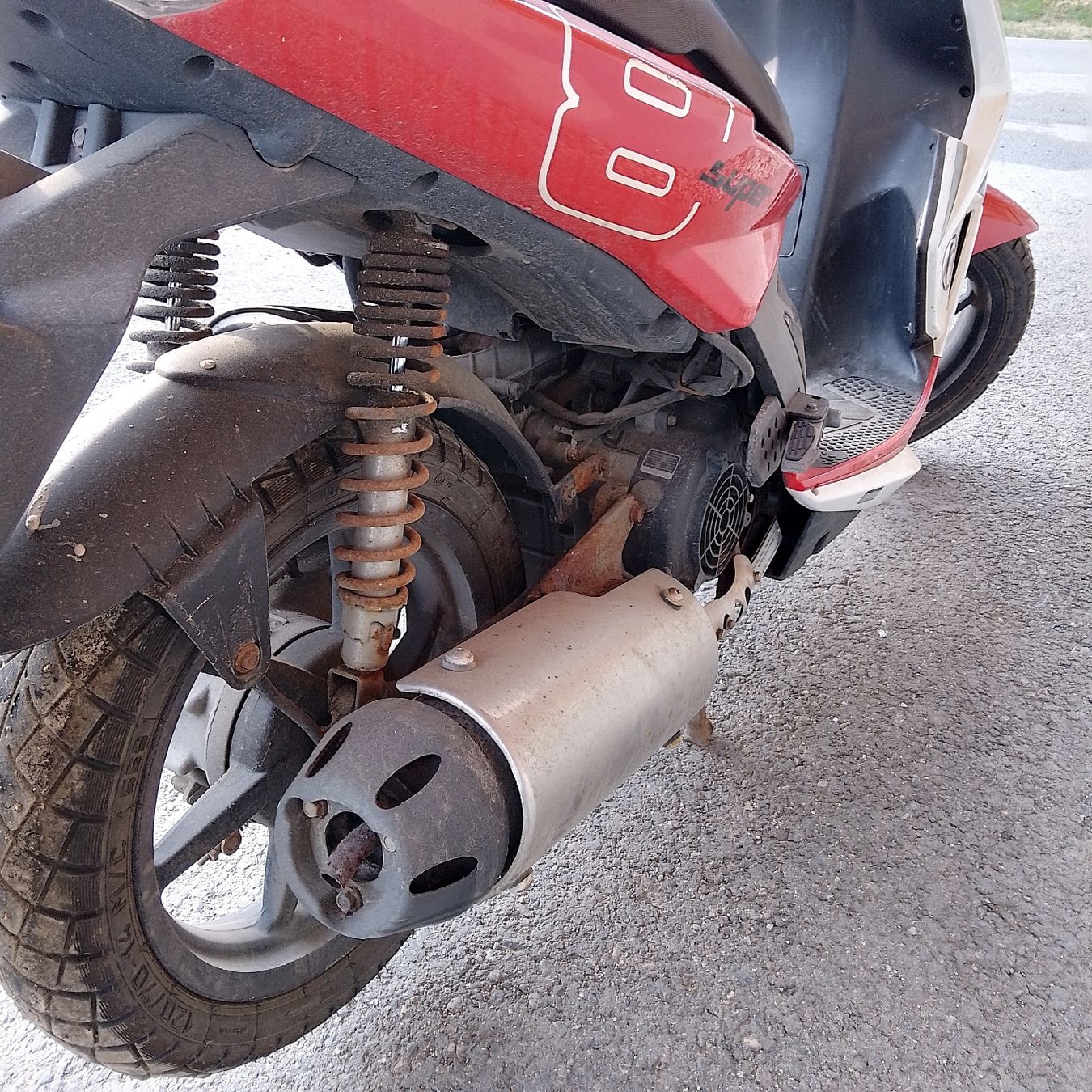 Kymco Strada: Roller Kymco Super 8 – Usato da Fahrni b. Thun venduto da bla_8p6s 2