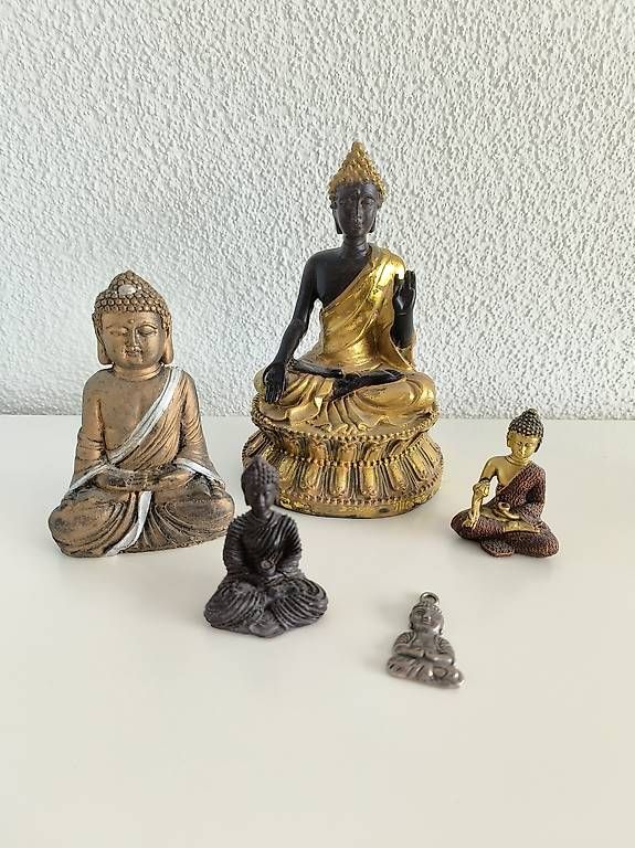 Statuette: Kleine Buddha Sammlung – Usato da Wauwil venduto da Mango125