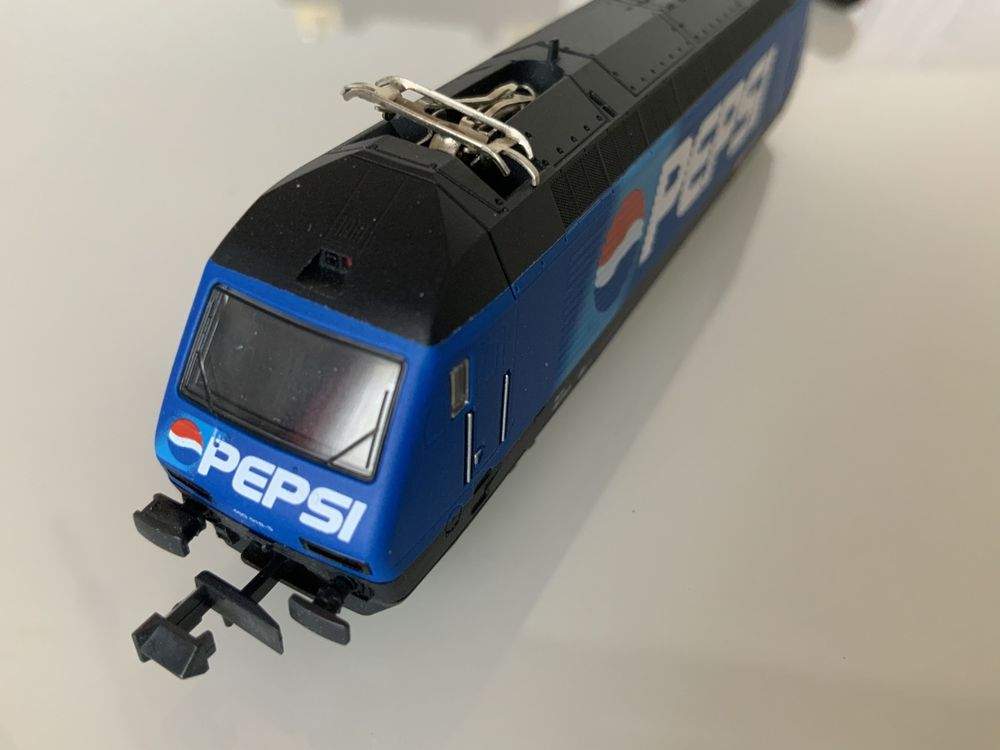 Kato Re 460 SBB  Mit Zug ins Wallis  AKTION 3 Tage  (Neu (gemäss