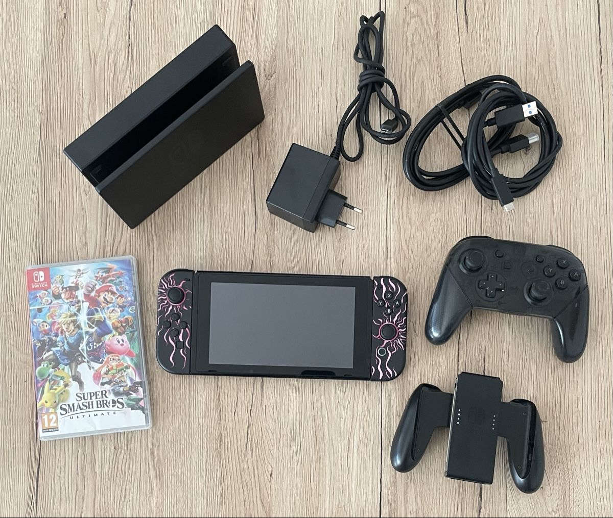 Nintendo Console: NINTENDO SWITCH mit ZUBEHÖR – Usato da Plons venduto da wartauchris 1