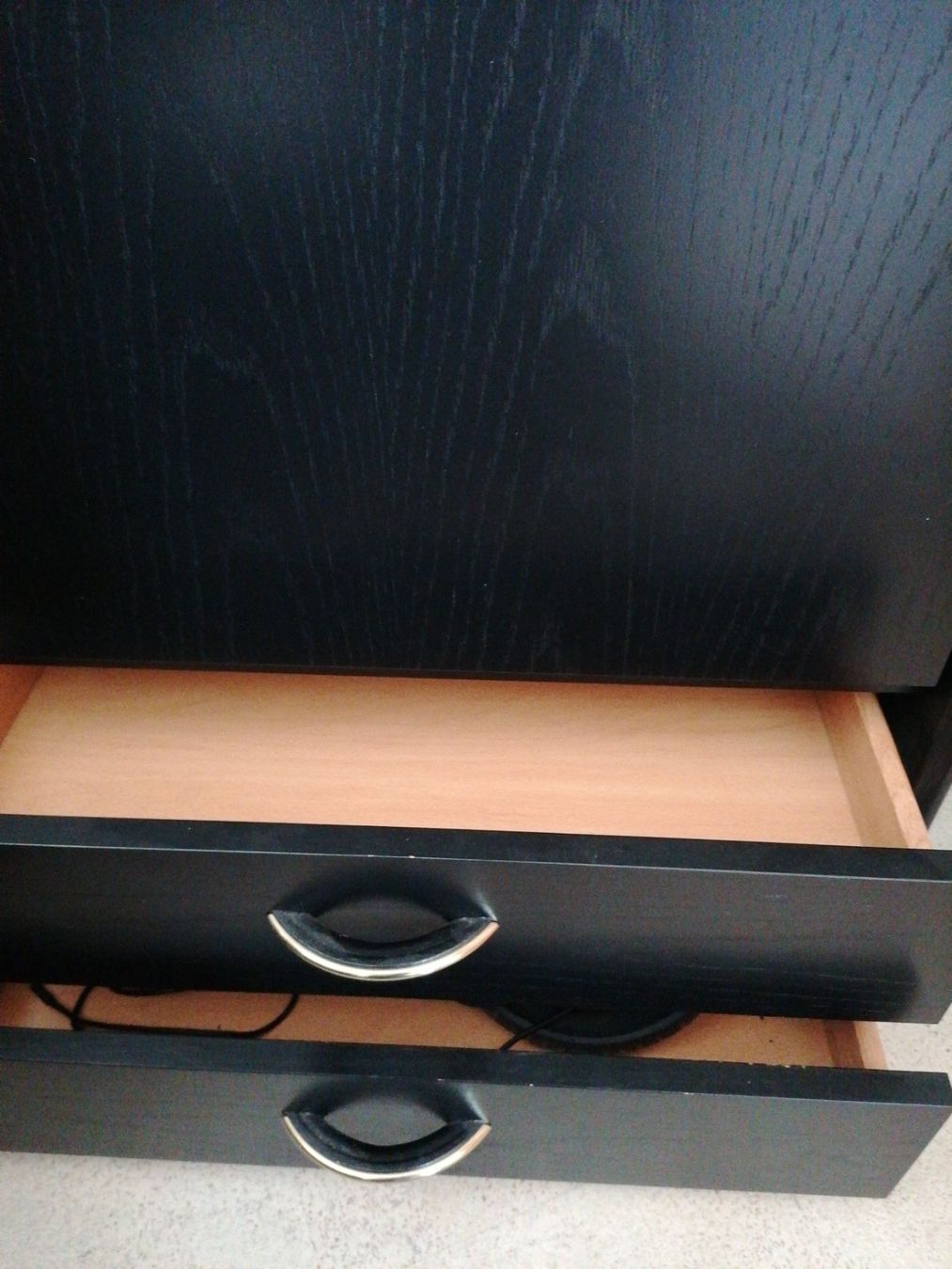 Armadi: Schwarzer Design Schrank /Bar – Usato da Kaltbrunn venduto da Pitschifan 3