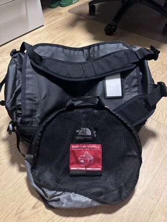 The North Face Base Camp Duffel S Tasche neuwertig