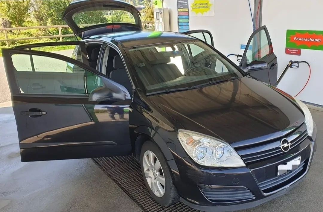 Opel Automobili: Opel Astra H – Usato da Kreuzlingen venduto da ti500opc 1