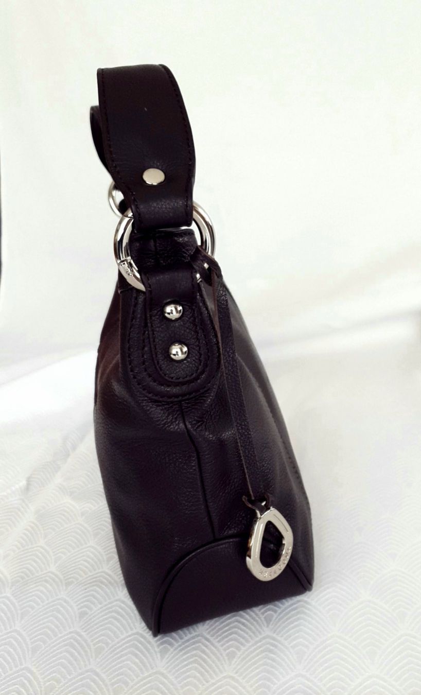 Borse da donna: Dunkelbraunes Echtleder Schultertasche - NEU – Nuovo e nell'imballaggio originale da Uetikon am See venduto da Kakao2 5