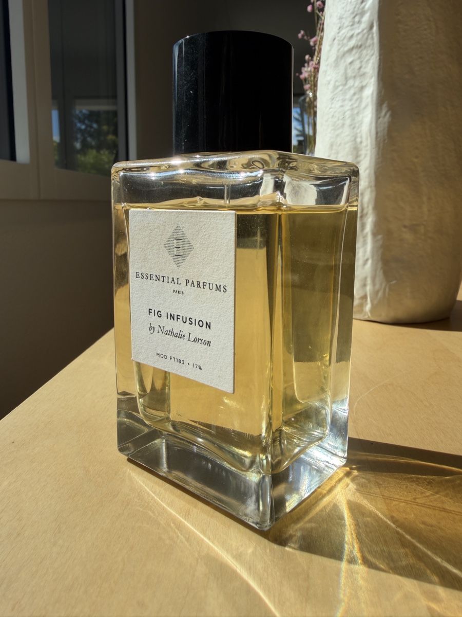 Parfum & Eau de Toilette: Essential Parfums Fig Infusion – Gebraucht aus Urdorf von ktu_bqn9 2