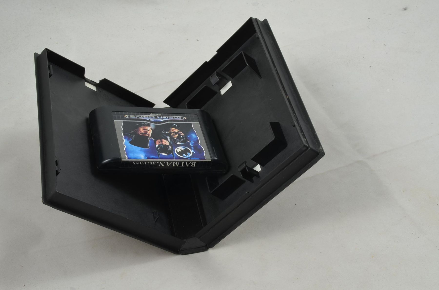 Giochi: Batman Returns Sega Mega Drive Spiel CB – Usato da Buchs AG venduto da SellAndBuyX 5