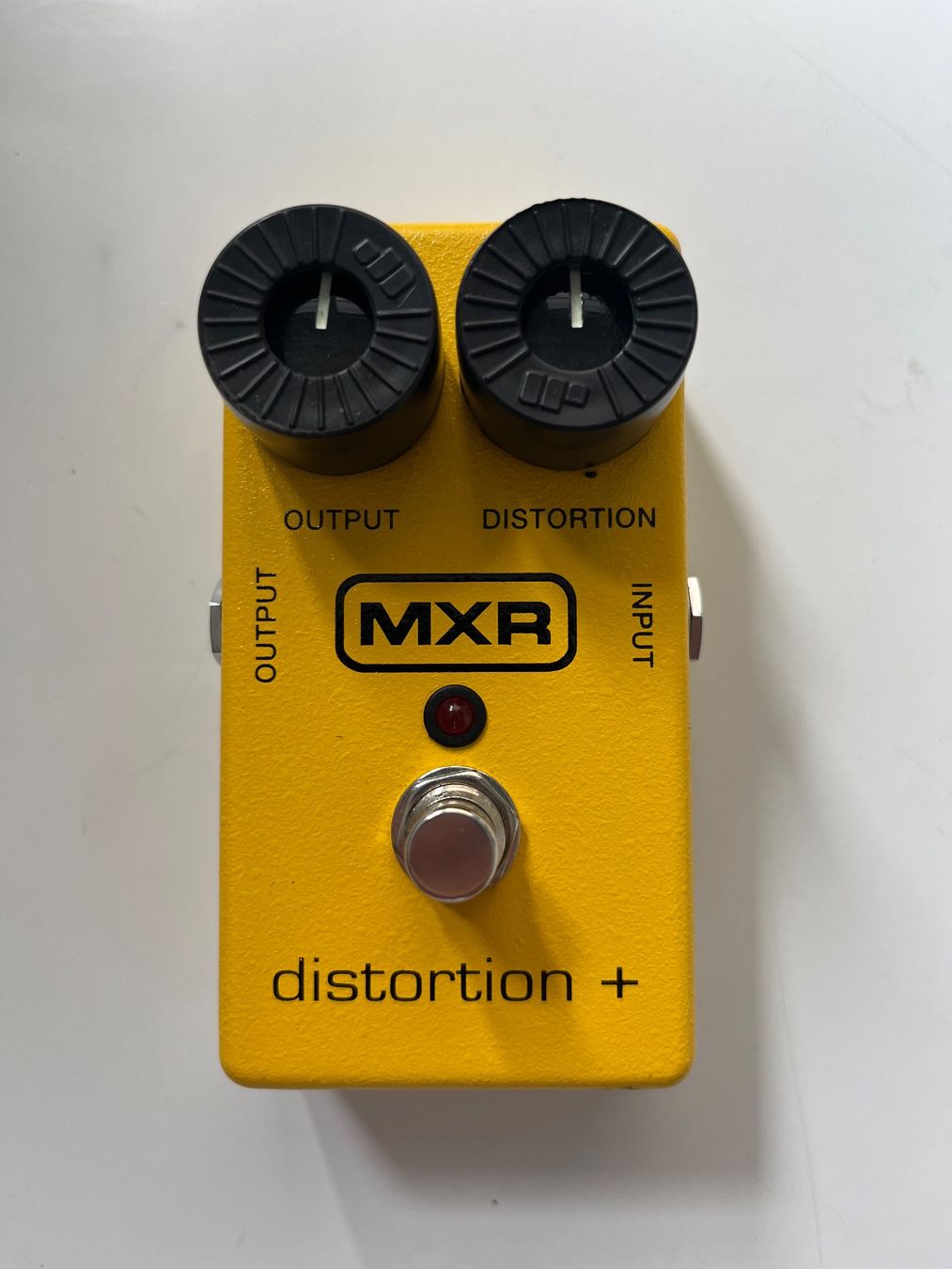 Musikinstrumente: MXR Distortion + – Gebraucht aus Hünenberg See von tonybee