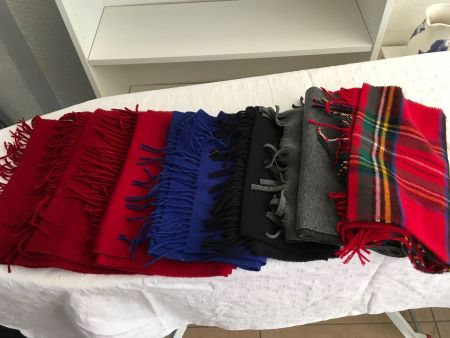 Schal, verschiedene Farben,