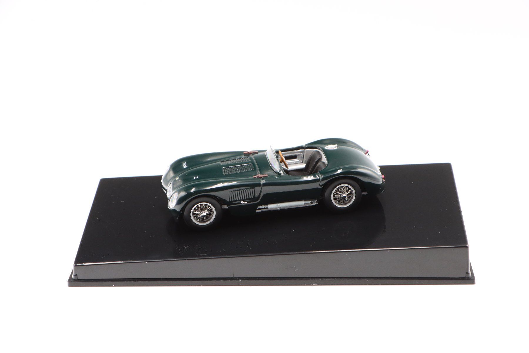 Jaguar Modellini d'auto: Jaguar C-Type 1955 1:43 AutoArt – Nuovo e nell'imballaggio originale da Bühl b.Aarberg venduto da modelldiecast 6
