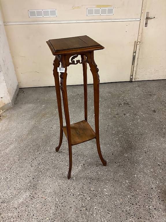 Autres décorations & accessoires: Antike Ständer – D'occasion à Pratteln par alp_wxw9 2