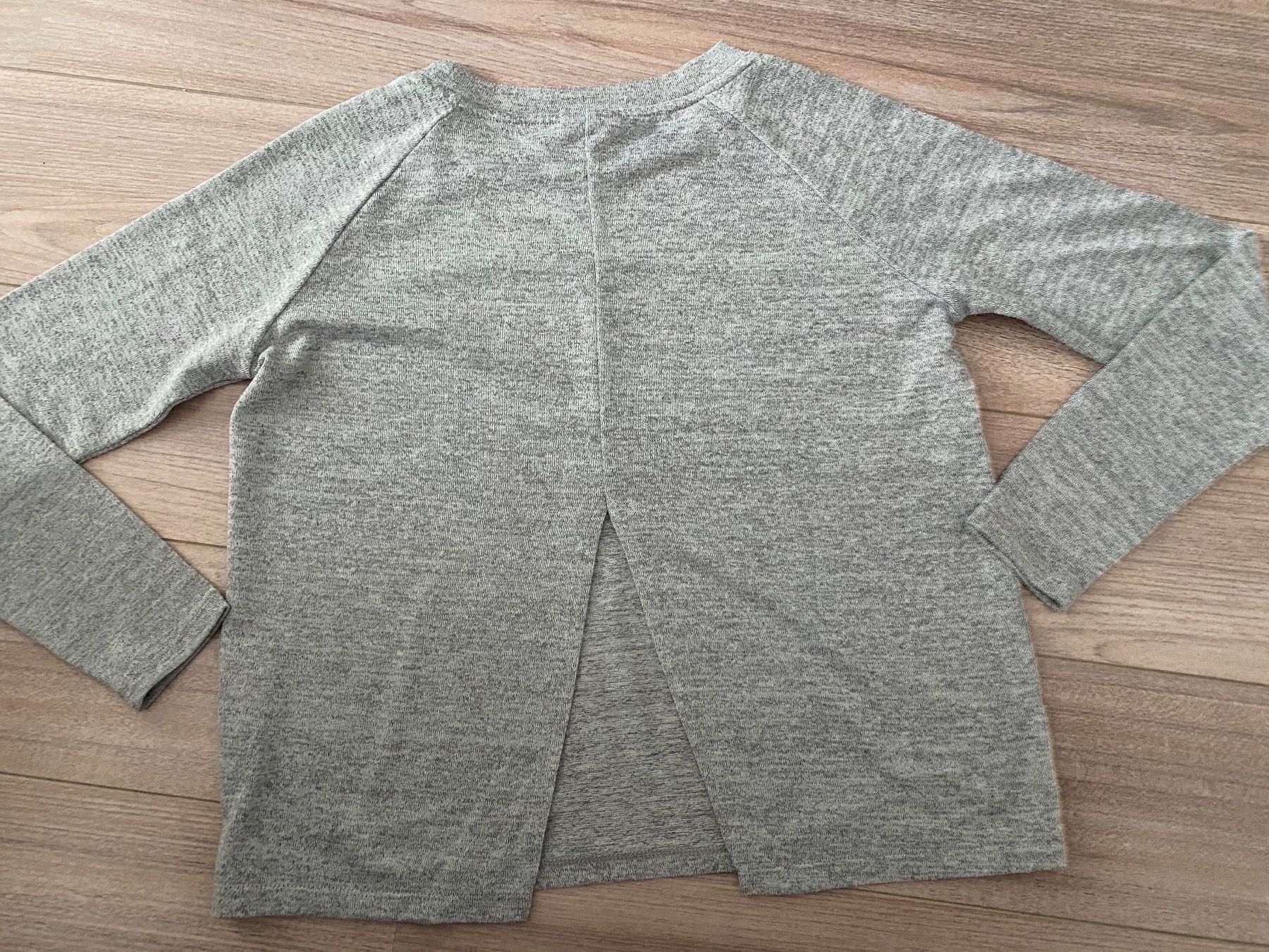 Pullover & Sweatshirts: 3 Stk. Damen Pullover Set Gr. S – Gebraucht aus Bonstetten von VCLS 4