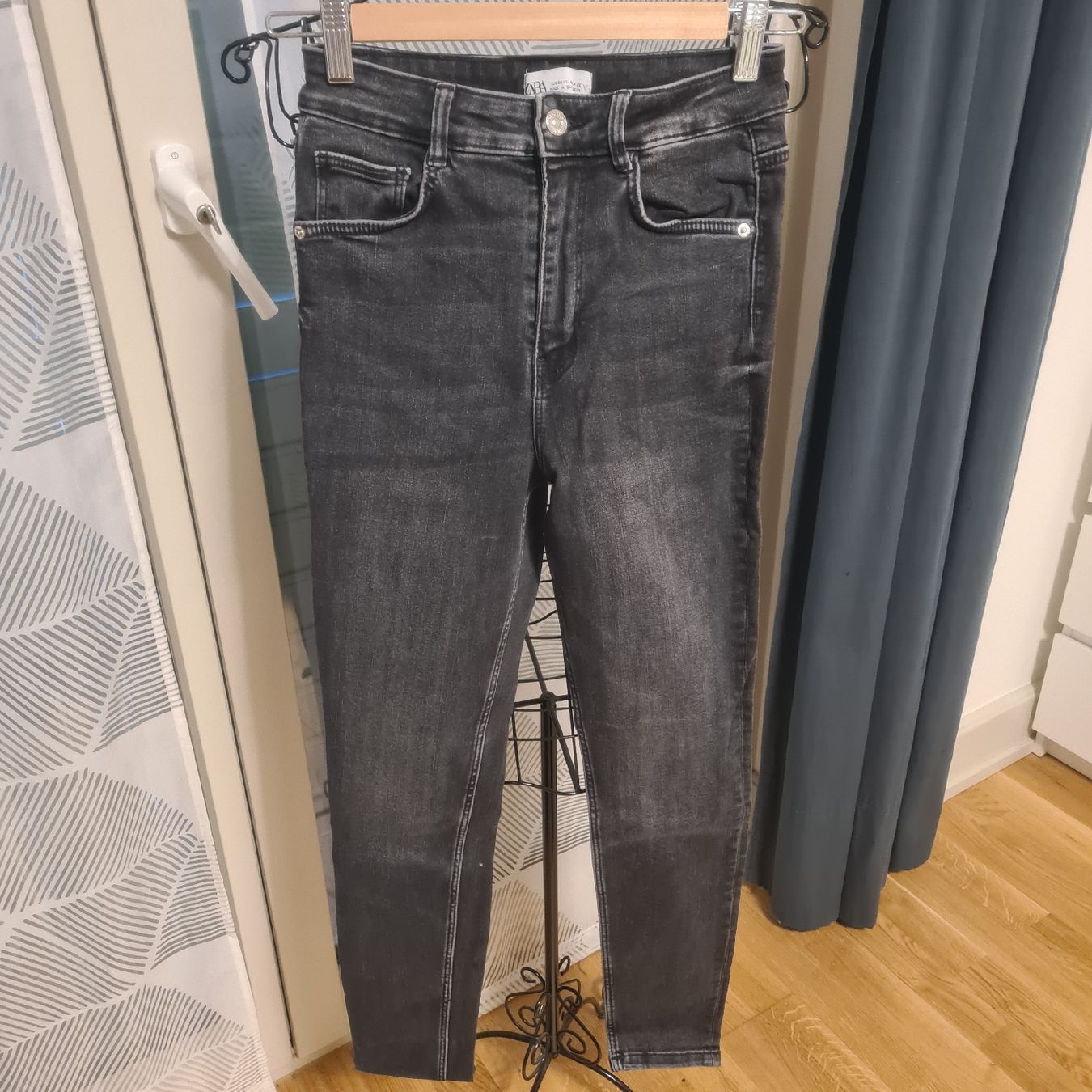 Zara Jeans: jeans gr 36 von Zara – Nuovo (secondo la descrizione) da zürich venduto da janjaz