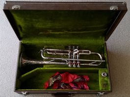 Trompete Yamaha YTR 232, Bb & Koffer