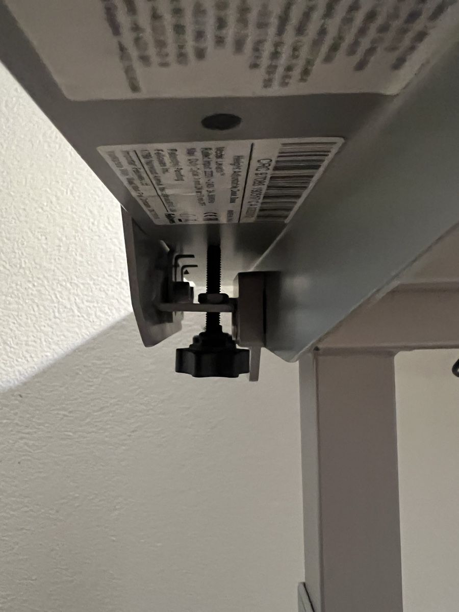 Fellowes Schreibtische: Fellowes Levado höhenverstellbarer Tisch – Gebraucht aus Zürich von fomaz 2