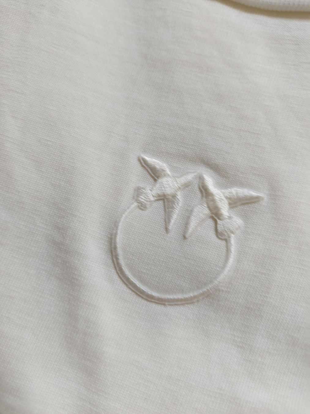 Pinko T-shirt: Pinko T-Shirt weiss, Gr M – Nuovo (secondo la descrizione) da Knonau venduto da mal_r8cj 2