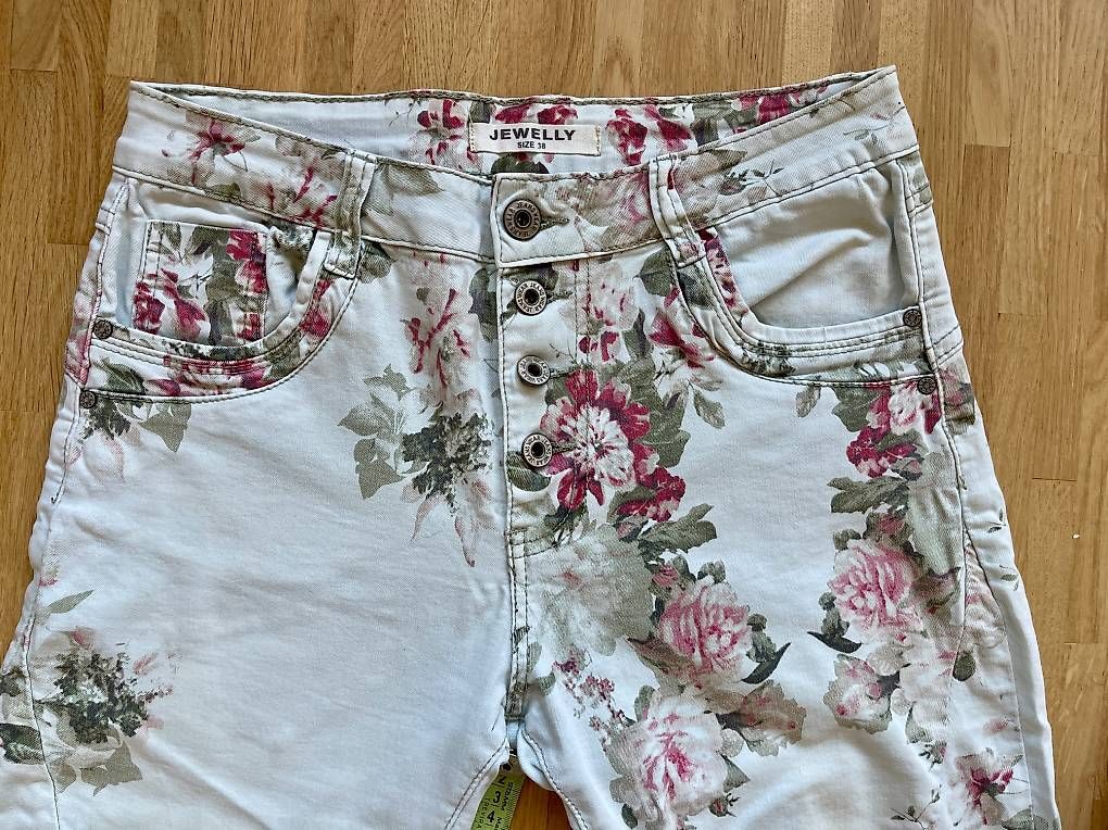 Pantaloni: Jewelly Hose Gr. 38 – Usato da Bern venduto da hippoism 2