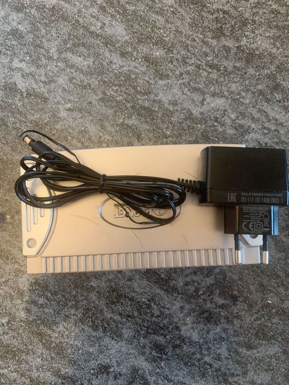 Planet 5-Port Ethernet Switch GSD-504 1