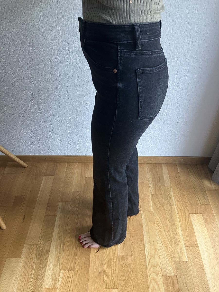 Stradivarius Jeans: Stradivarius Jeans, Schwarz, Grösse 40 – Usato da Bern venduto da and_d5mk 4