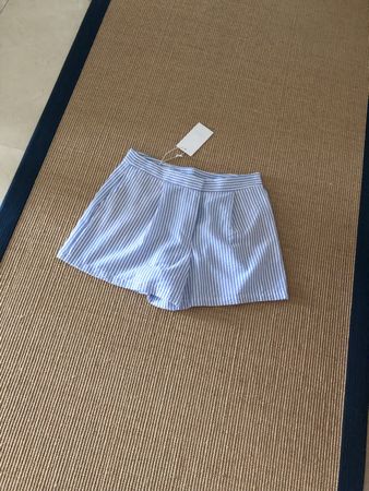 Zara short. Gr. M. Neu mit Etikett 