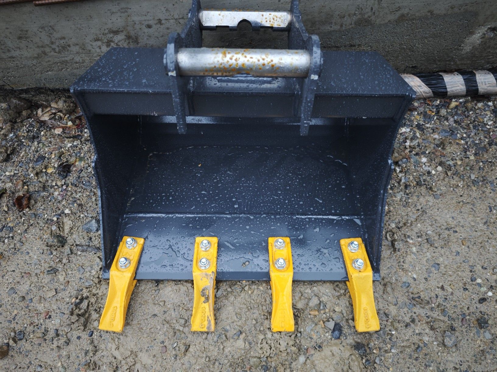 Pinze: MS01 Tieflöffel Baggerlöffel NEU 60cm – Nuovo (secondo la descrizione) da Bauma venduto da jetracer99