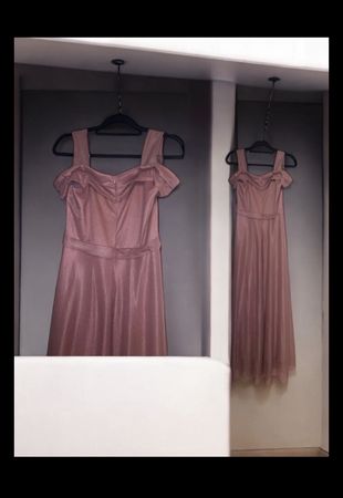 Rosé-farbenes Abendkleid, elegant