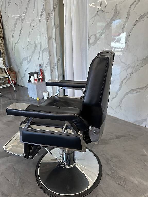 Sedie: 2x barberstuhl/coiffeurstuhl – Usato da Horgen venduto da Raman77 1