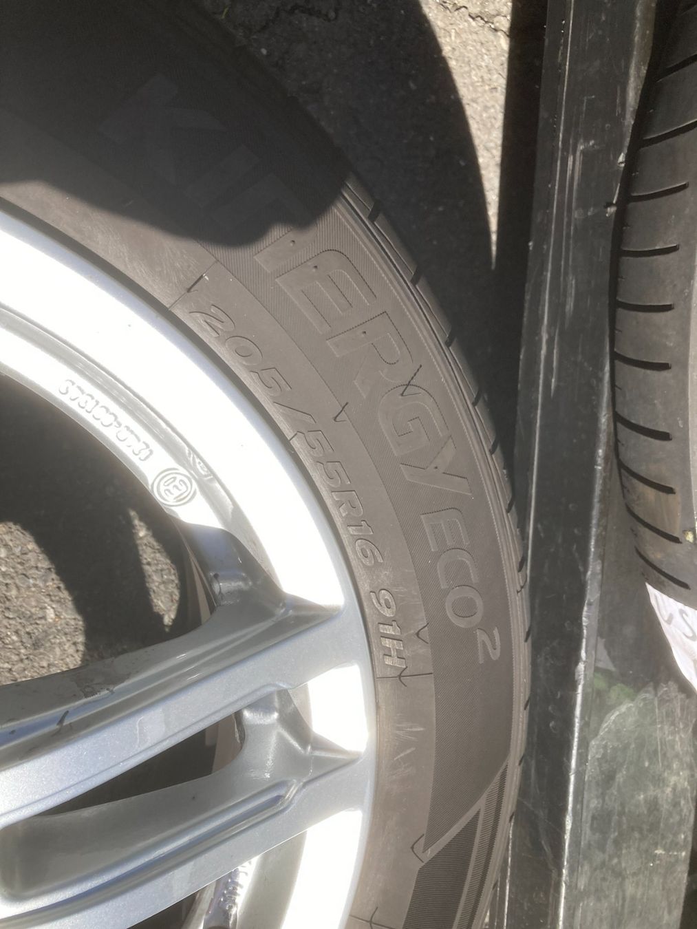 Kia Pneus & Kompletträder: 205/55R16 Sommerräder Kia Ceed – Gebraucht aus Cham von WB2223 4