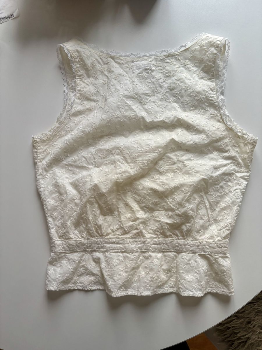 Kookai Top: Ärmellose Bluse Kookai – Usato da St. Gallen venduto da maryloewe 2