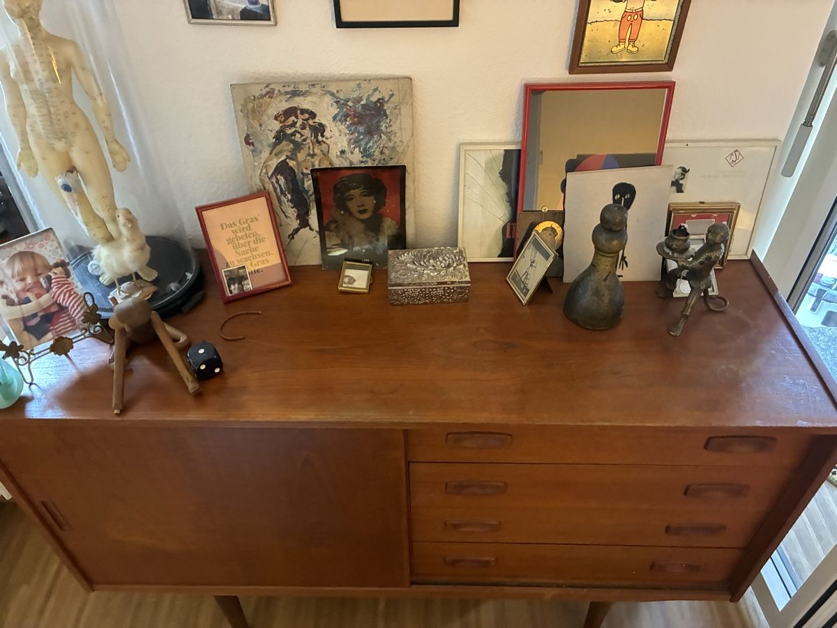Cassettiere: Vintage teak sideboard – Usato da Zürich venduto da LichtBleibt 2