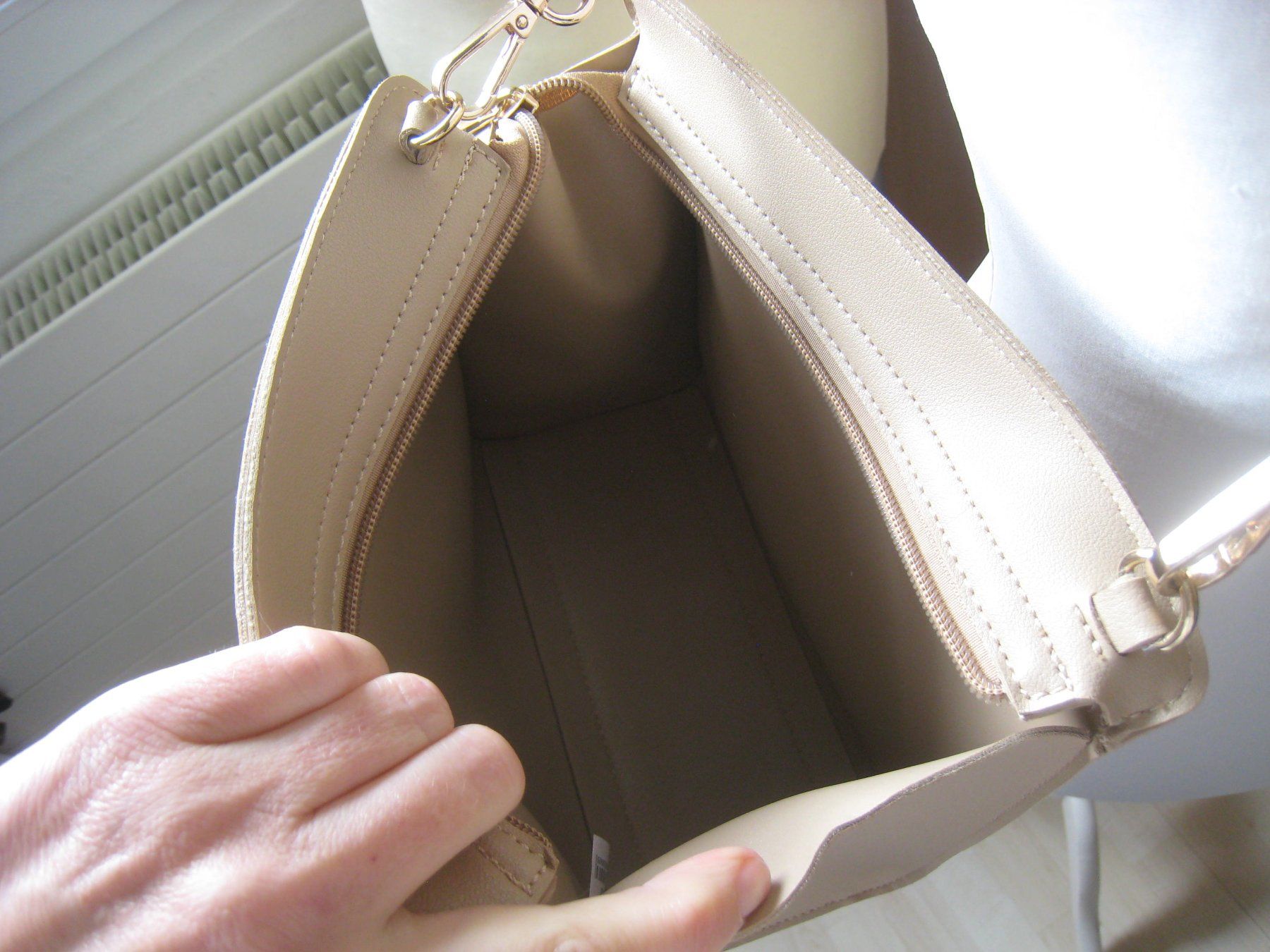 Borse da donna: beige Handtasche         ideale Grösse   NEU – Nuovo (secondo la descrizione) da Dättlikon venduto da Mamakuga 9