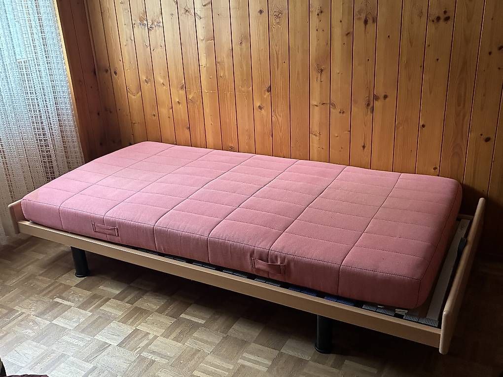 Lits: 2 letti – D'occasion à Sonvico par gin_952t