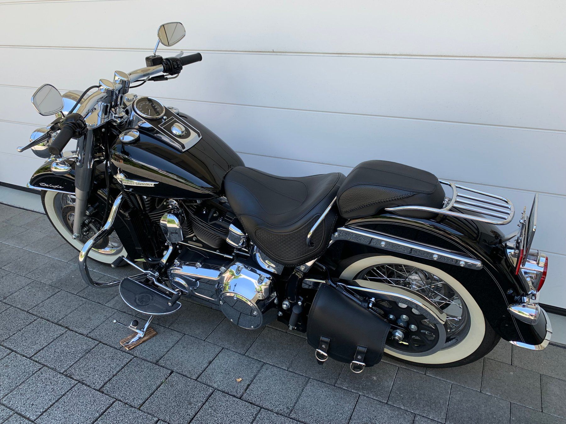 Harley-Davidson Chopper: Harley Davidson FLSTN Heritage Softail Deluxe – Usato da Salez venduto da Der.Rheintaler 4