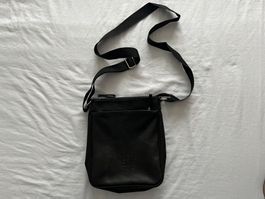 Damen Umhängetasche schwarz "Enrico Bellini"